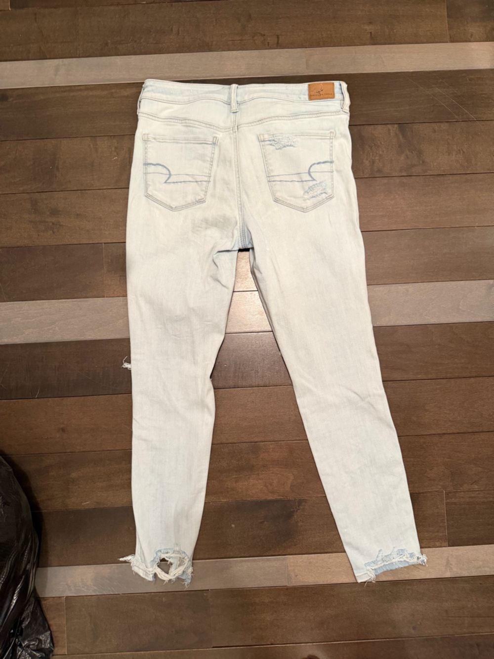 American Eagle Outfitters Light Blue Distressed Skinny Jeans - Picture 5 of 5